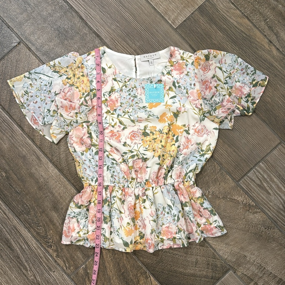 Hayden Floral Peplum Blouse Small NWT Flutter Sleeve Cottagecore Romantic Top - Picture 6 of 9